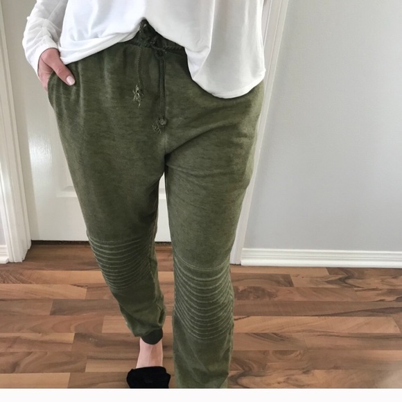 Lounging Rustic Joggers - Picture 2 of 8